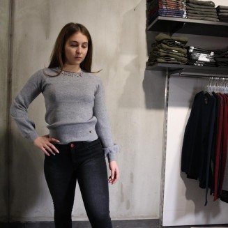 ΜΠΛΟΥΖΑ ΠΛΕΚΤΗ ΜΕ ΚΟΣΜΗΜΑ 1302615 ΓΚΡΙ